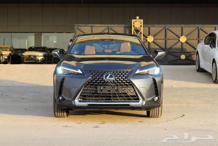 لكزس - UX300 خليجي هايبرد - 2025 - فل كامل- 0