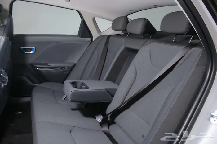 كيا كي 4 استندر 2026 12