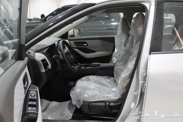 نيسان اكس تريل 2026 ستاندر دبل 9