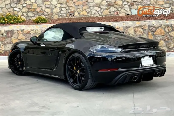 2022 بورشه 718 سبايدر RS 6