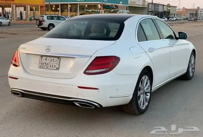 مرسيدس E300 2019 6