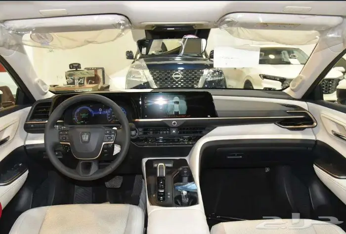 تويوتا كراون 2.5 هايبرد 2026 بالنقد والتقسيط اقل ربح 3