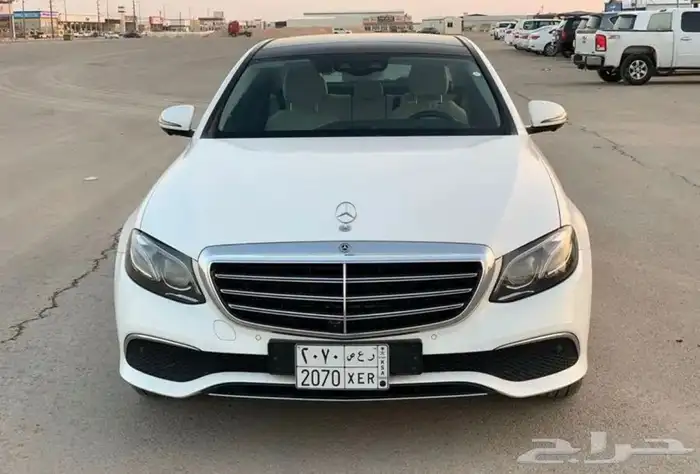 مرسيدس E300 2019 1