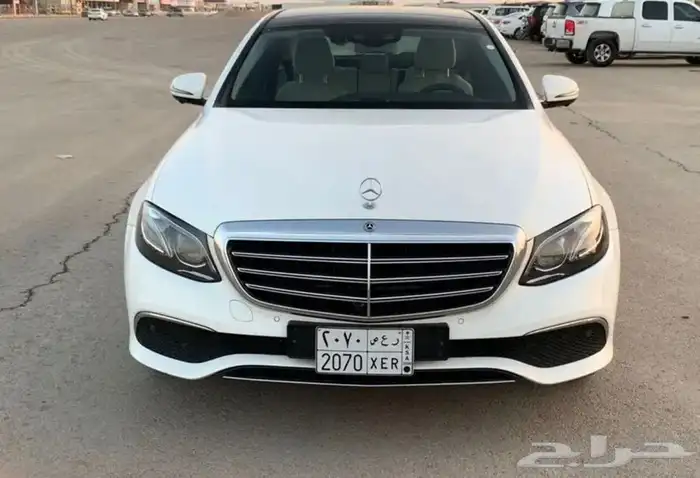 مرسيدس E300 2019 2