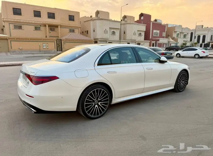 مرسيدس S450 2022 3
