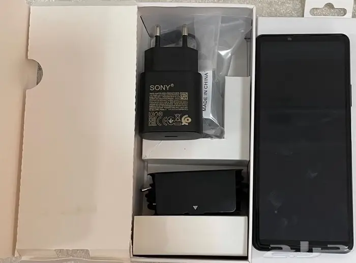 للبيع سوني اكسبيريا 10 1