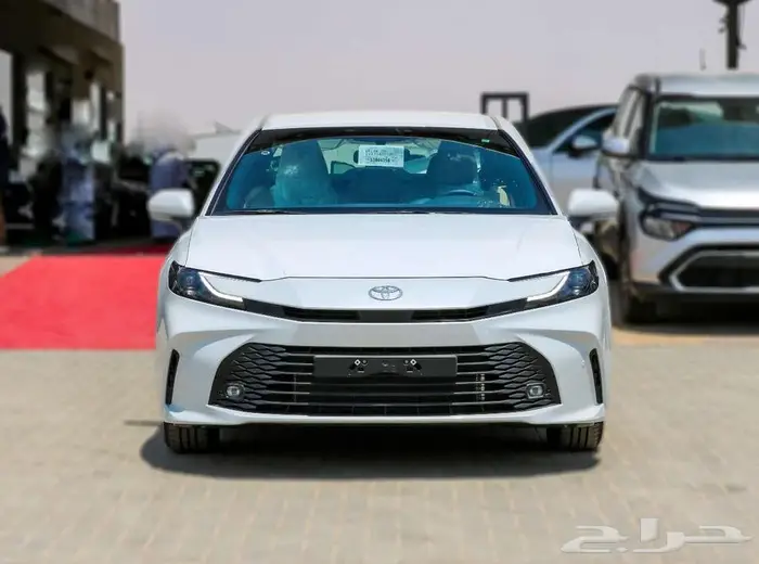 تويوتا كامري استندر 2025 متوفر هايبرد _بنزين كاش _ اقساط 1