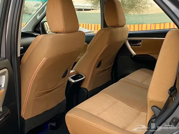 تويوتا فورشنر VX1 بنزين 2018 7
