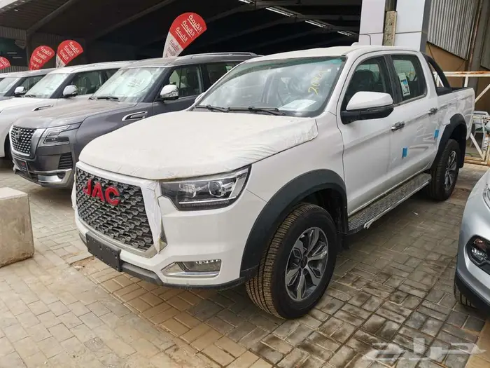 جاك GAC T8 بدون دبل ديزل موديل 2025 لون ابيض 1