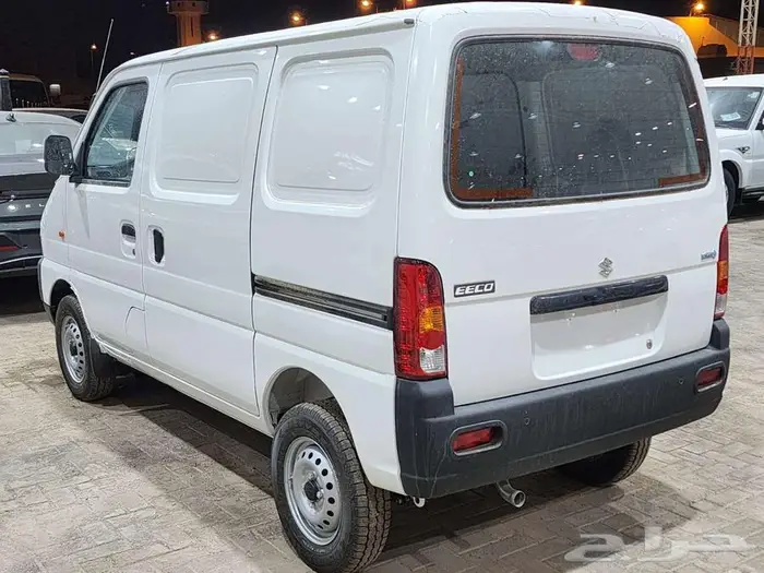 سوزوكى ايكو فان 2026 3