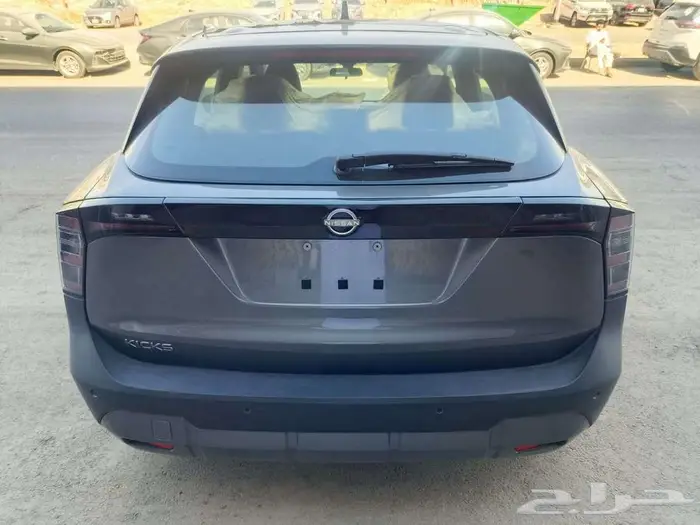 نيسان كيكس ستاندر موديل 2025 سعودي 3