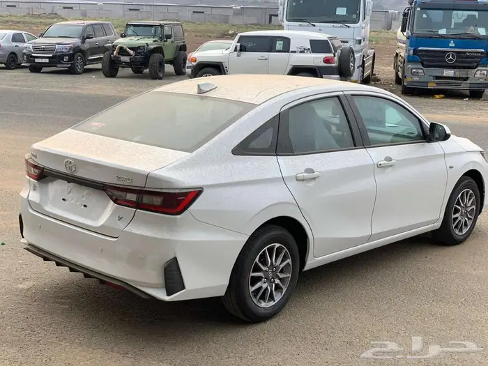 تويوتا يارس 2026 ستاندر 7