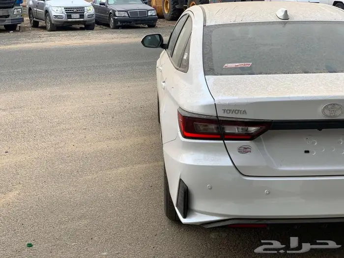 تويوتا يارس 2026 ستاندر 9