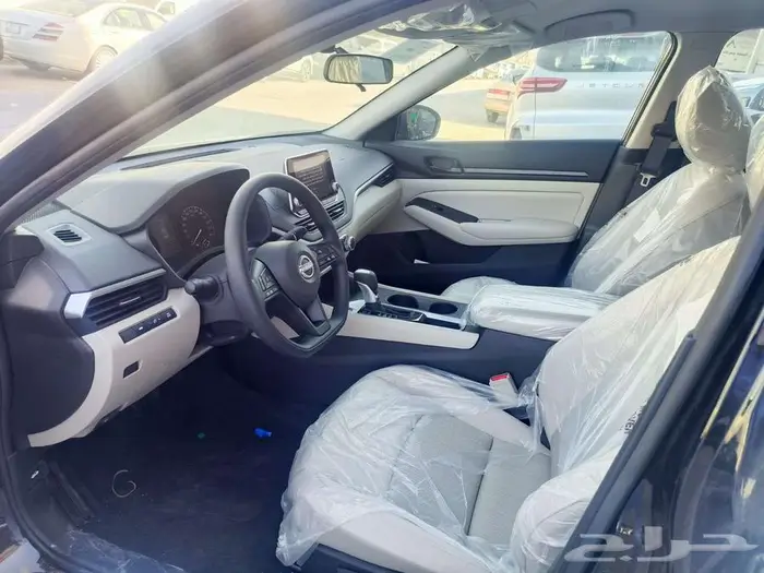 نيسان التيما ستاندر موديل 2025 4