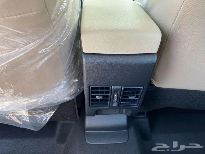 تويوتا يارس Y موديل 2026 12