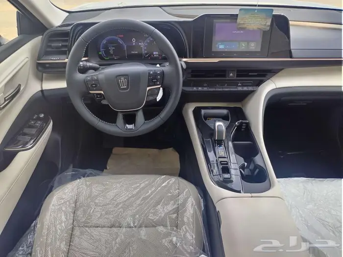 تويوتا كراون برستيج 2026 عبداللطيف جميل 7