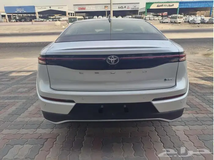 تويوتا كراون برستيج 2026 عبداللطيف جميل 11