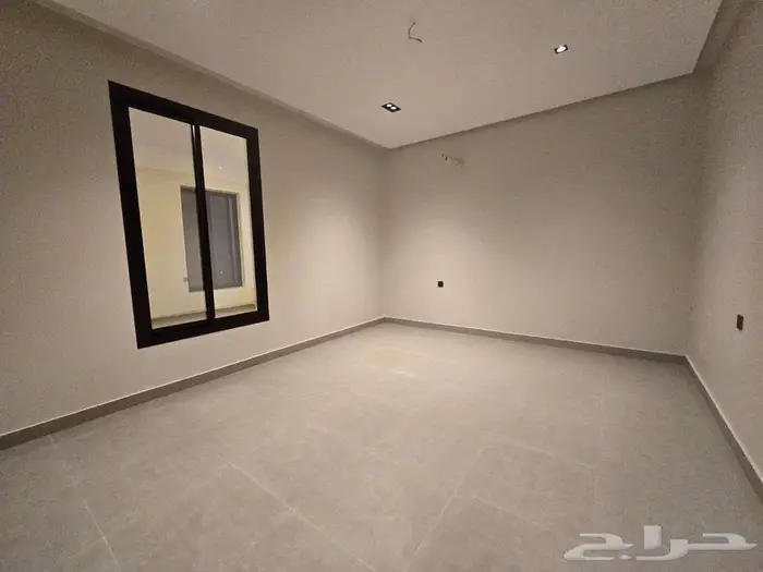 شقة فاخرة ومميزة جدا بتصميم عصري وموقع مميز بالمحمدية 15