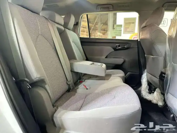 تويوتا هايلاندر GLE موديل 2025 كاش و أقساط 9