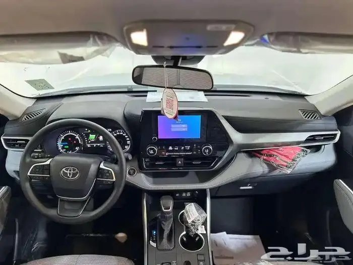 تويوتا هايلاندر GLE موديل 2025 كاش و أقساط 5