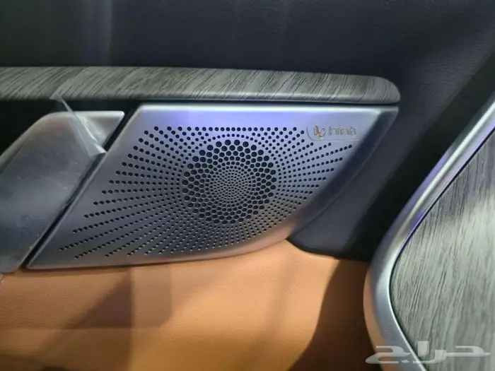 تانك 500 روك اديشن لون ذهبي م 2026 12