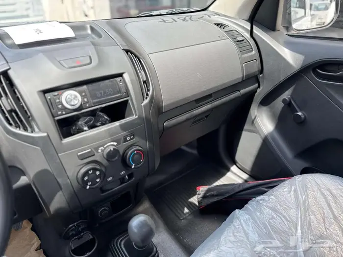 ايسوزو ديماكس غمارة 2026 بدون دبل زجاج (كهرب-عادي) 16