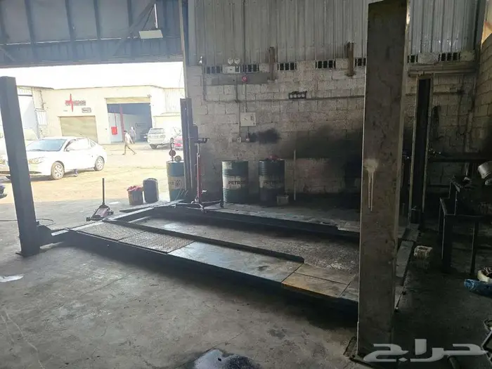 رافعه سيارات بها اربعه قوائم الحموله 4000 كجم 1