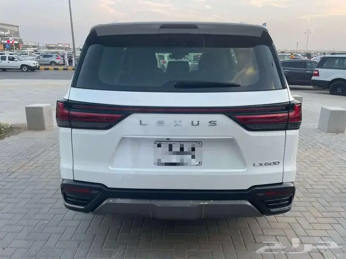 لكزسLX-600 سعودي BB-2023 9