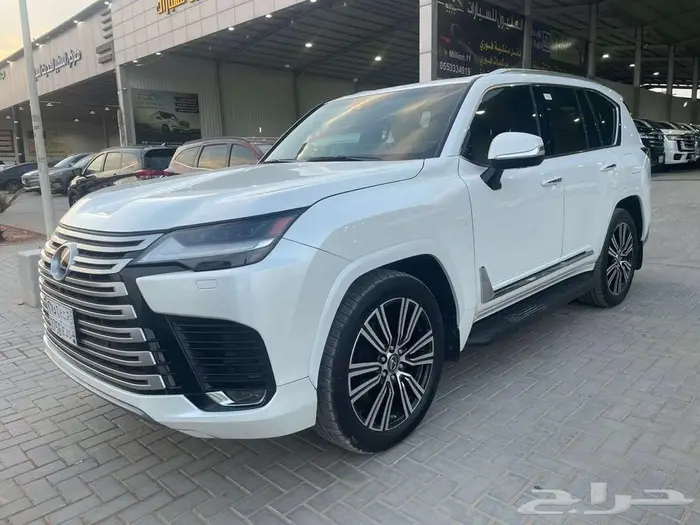 لكزسLX-600 سعودي BB-2023 4