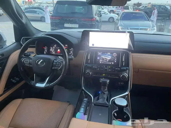 لكزسLX-600 سعودي BB-2023 12