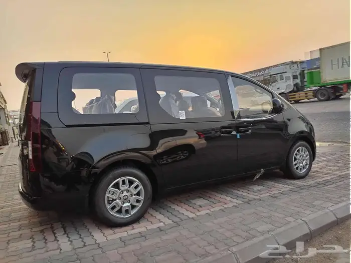 هيونداي ستاريا 2026 ديزل 9 راكب اتوماتيك 10