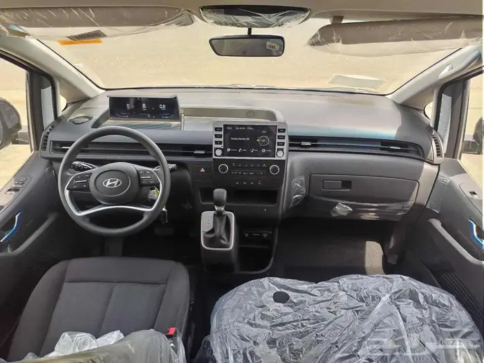 هيونداي ستاريا 2026 ديزل 9 راكب اتوماتيك 5