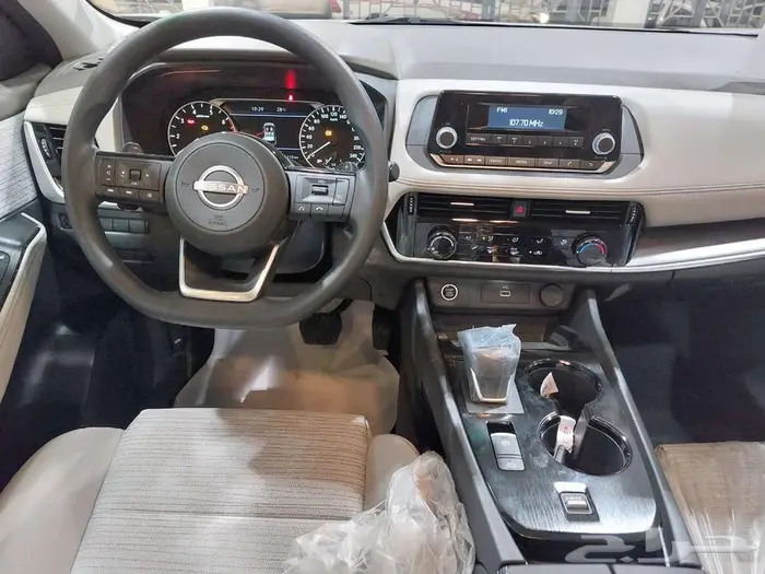 نيسان اكس تريل 2024 ستاندر 7 راكب سعودي 5