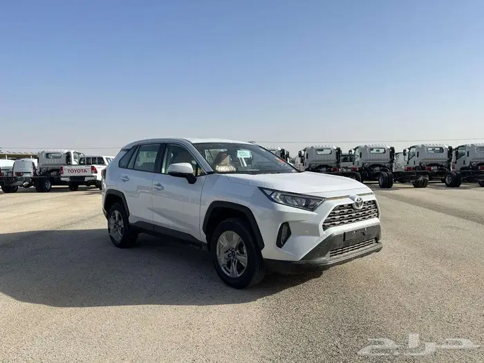 تويوتا راف فور 2025 جميع الفئات بنزين مبيعات بنوك اقل ربح 0