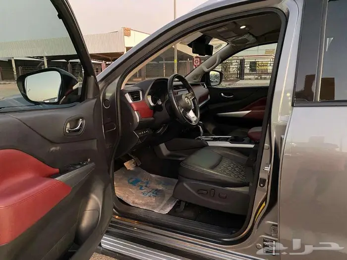 نيسان اكستيرا 2023 بلاتينيوم دبل 6