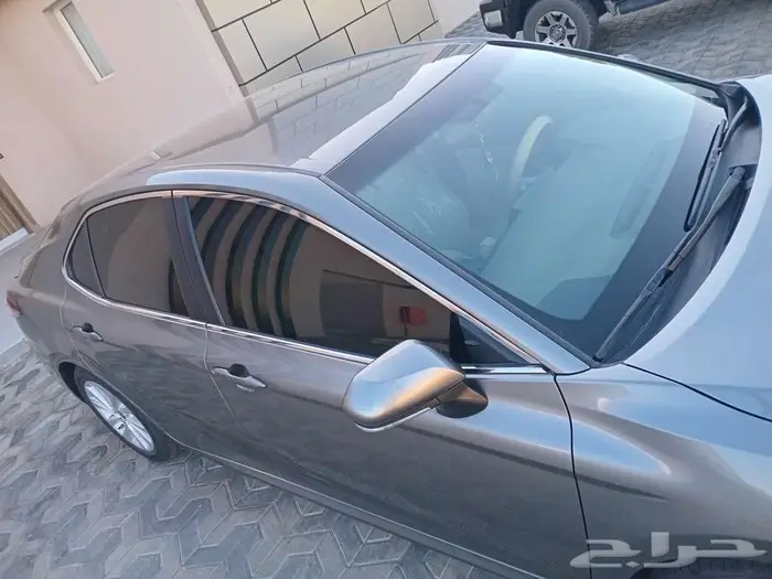 كامري 2023 مخزن تيتانيوم ستاندر مطور عداد 13 الف وكالة 15