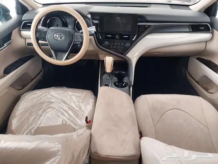 كامري 2023 مخزن تيتانيوم ستاندر مطور عداد 13 الف وكالة 22