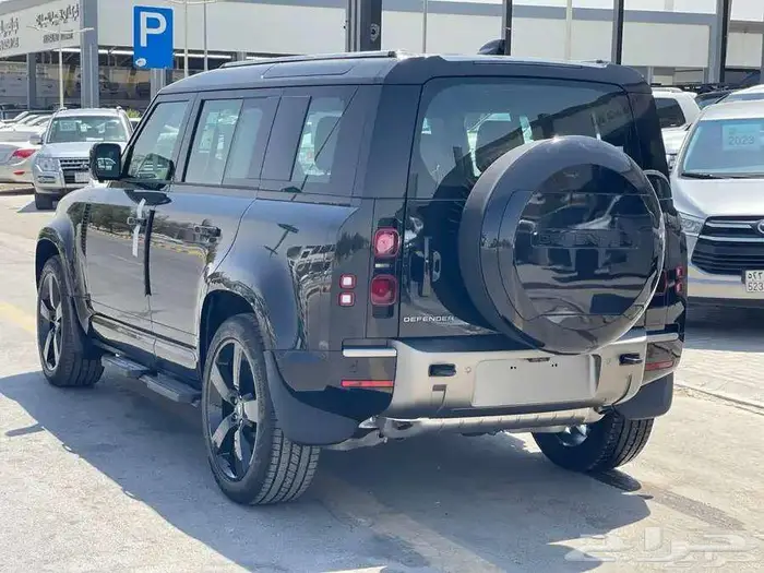 لاندروفر ديفندر 2026 سعودي 6 سلندر HSE بطاقة جمركية 4