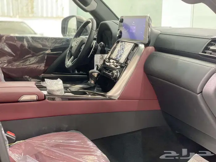 لكزس LX 600 BB موديل 2025 - عرض نهاية العام 13