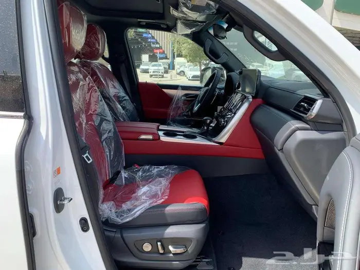 لكزس LX600 F-SPORT اف سبورت سعودى 2025 19