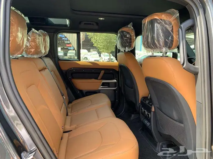 لاندروفر ديفندر 6 سلندر فل كامل 2024 11