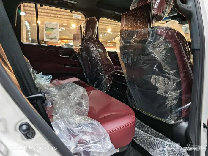 لكزس LX. 600.BBموديل 2024 19