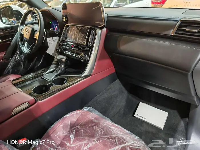 لكزس LX. 600.BBموديل 2024 23