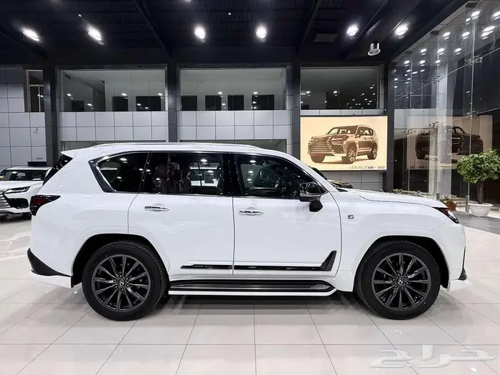 لكزس ( LX 600 FF اسبورت ) موديل 2025 أقل الأسعار 5