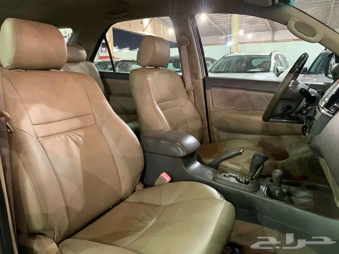 تويوتا فورتشنر موديل 2013 ( بنزين 6 سلندر ) 12