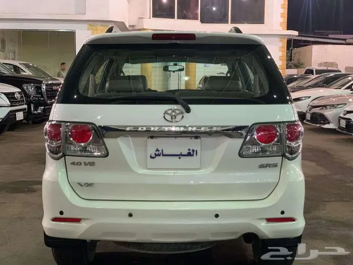 تويوتا فورتشنر موديل 2013 ( بنزين 6 سلندر ) 5