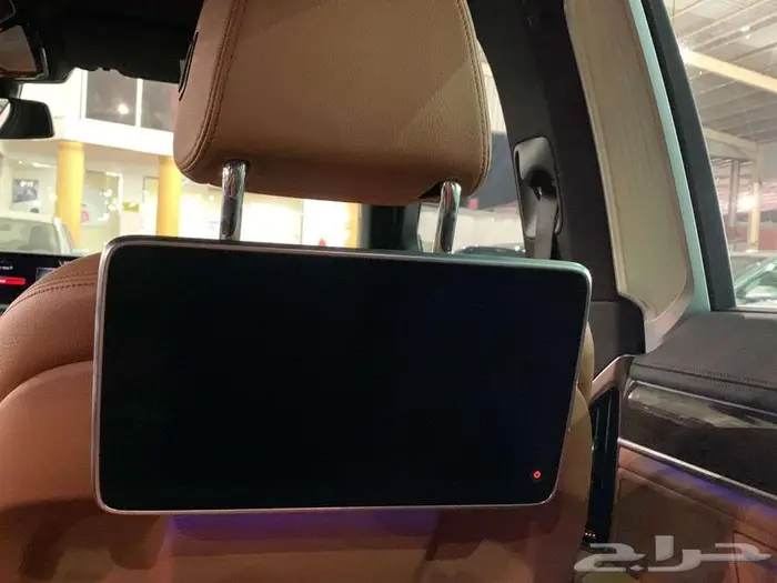 بي ام دبليو 740 Li موديل 2019 فل كامل 11