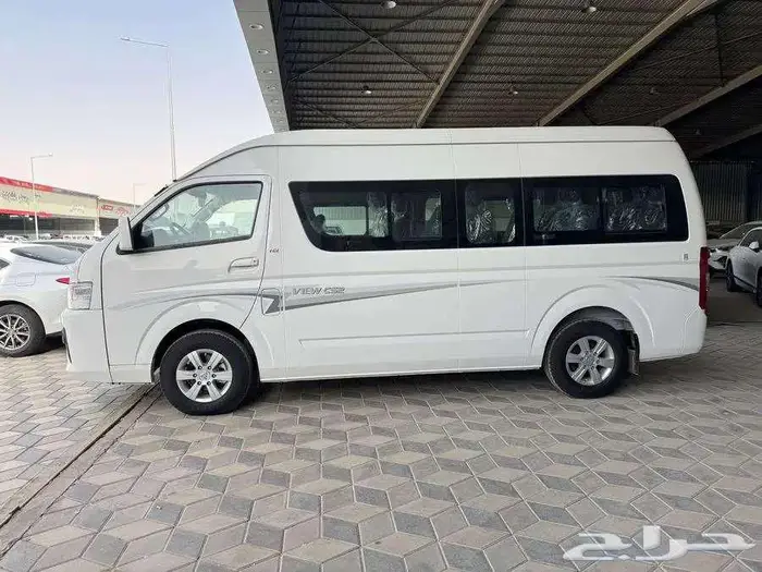 باص فوتون فيو 13 راكب - 18 ديزل موديل 2025 قير عادي 1