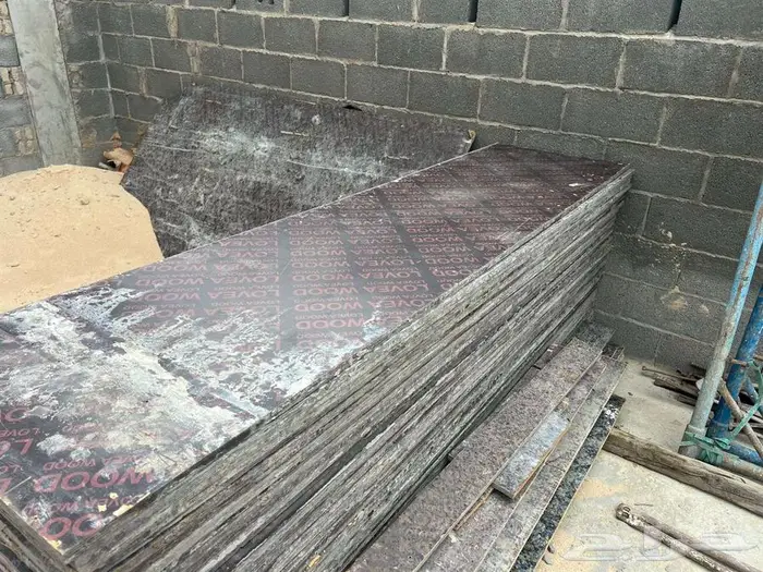 خشب بلايود مستعمل 0