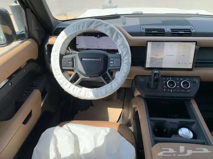 لاندروفر ديفندر 6 سلندر X dynamic HSE 2025 10